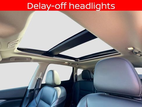 Used 2020 Nissan Murano SL w/ Moonroof Package image 21