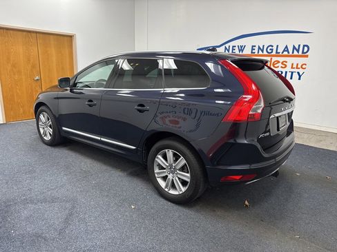Used 2016 Volvo XC60 T6 image 2