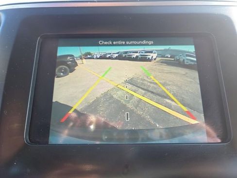 Used 2019 Jeep Cherokee Latitude Plus w/ Cold Weather Group image 9