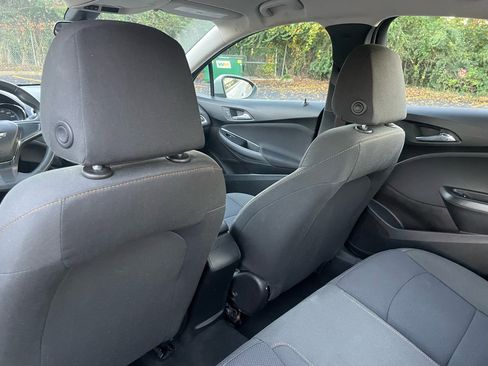 Used 2017 Chevrolet Cruze LS image 15
