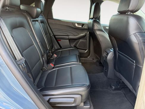 Used 2025 Ford Escape Platinum AWD/4WD image 23