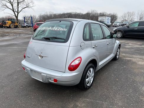 Used 2007 Chrysler PT Cruiser Base 4dr Wagon image 5