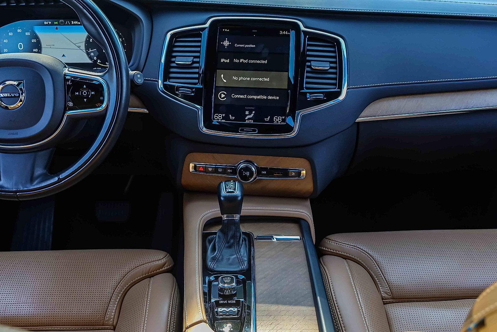Used 2018 Volvo XC90 T6 Inscription w/ Convenience Package AWD/4WD image 10
