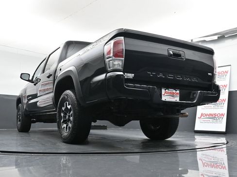 Used 2021 Toyota Tacoma TRD Off-Road image 41
