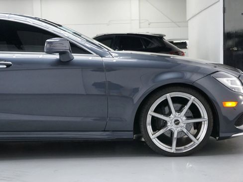 Used 2016 Mercedes-Benz CLS 400 CLS 400 Coupe 4D image 39