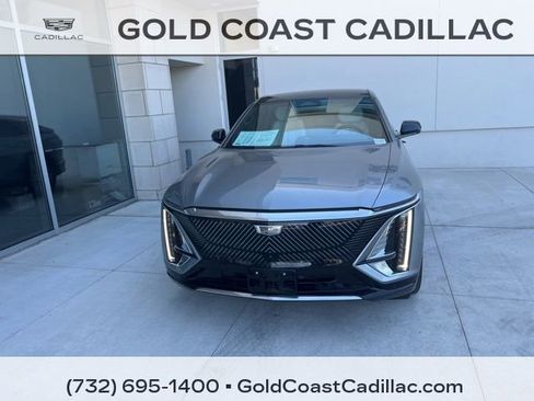 Certified 2024 Cadillac Lyriq Luxury w/ LPO, Floor Liner Package AWD/4WD image 5