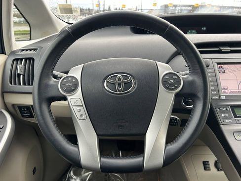 Used 2010 Toyota Prius Five image 20