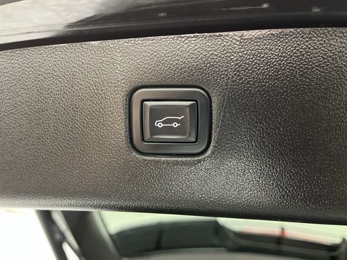 Certified 2024 Chevrolet Blazer RS w/ Driver Confidence II Package AWD/4WD image 36