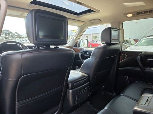 Used 2020 Nissan Armada Platinum w/ Interior Lighting Package image 16