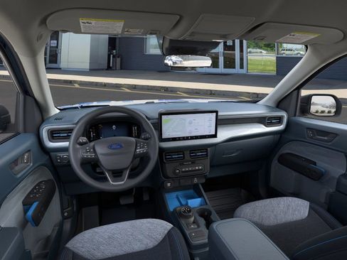 New 2025 Ford Maverick XLT image 10