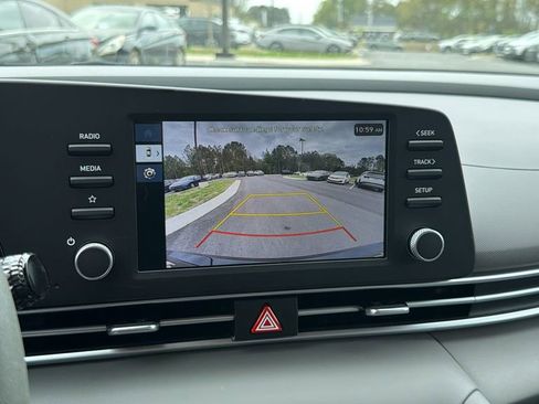 New 2026 Hyundai Elantra SE image 25