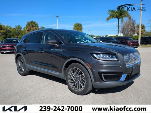 Used 2020 Lincoln Nautilus Reserve w/ Cargo Utility Package image 2