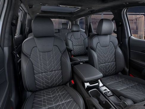 New 2025 Kia Telluride SX Prestige X-Pro AWD/4WD image 15