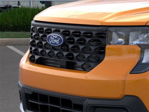 New 2026 Ford Maverick XLT w/ XLT Luxury Package image 18