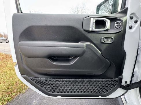 New 2026 Jeep Wrangler Sport AWD/4WD image 27