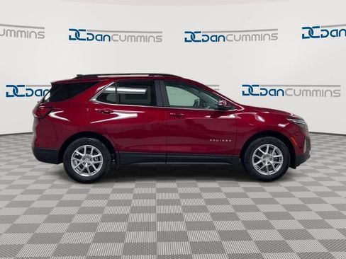 Used 2024 Chevrolet Equinox LT FWD image 9