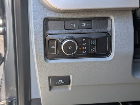 Certified 2023 Ford F250 XLT w/ FX4 Off-Road Package AWD/4WD image 19