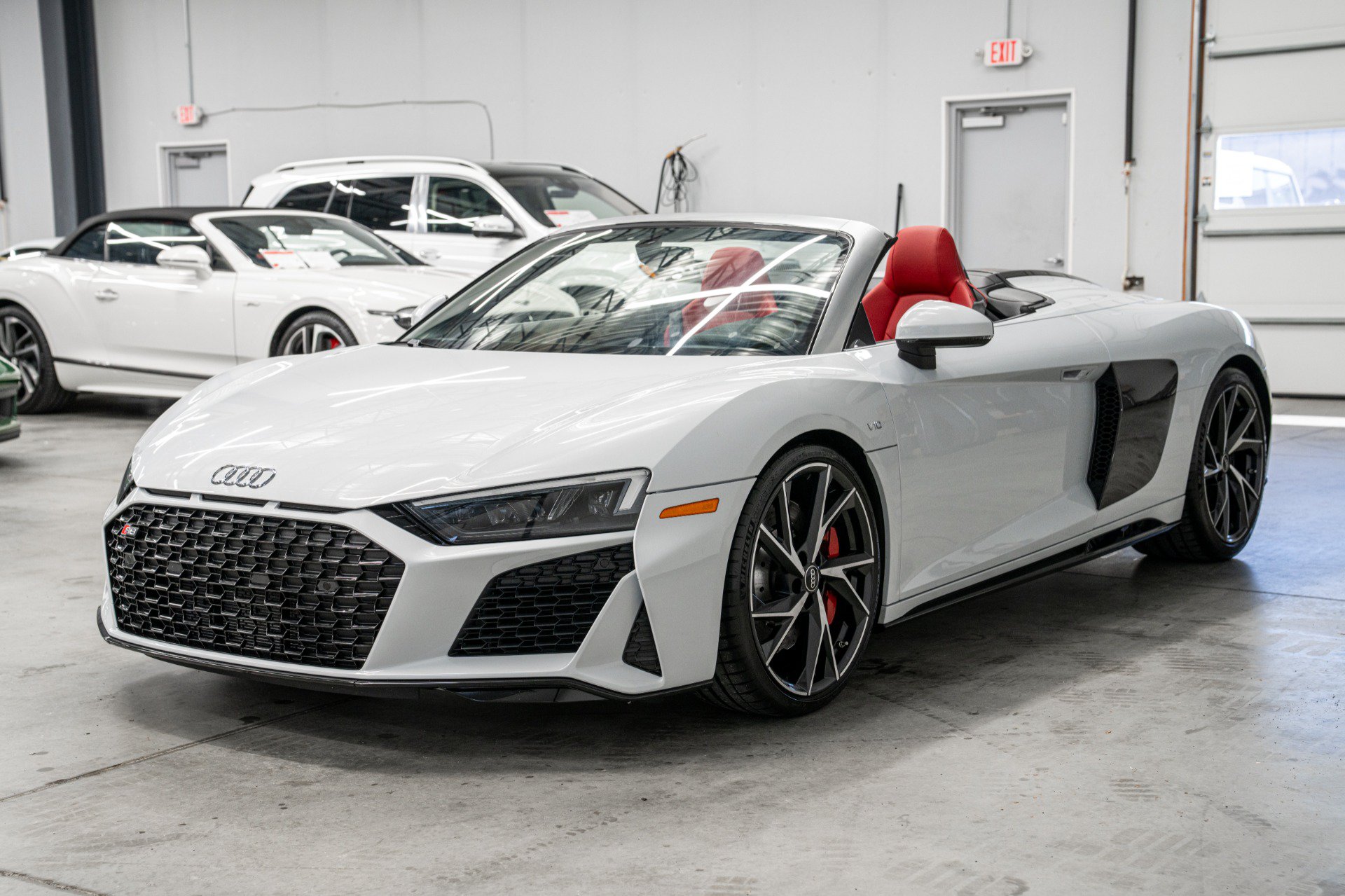 Used 2023 Audi R8 V10 performance RWD image 5