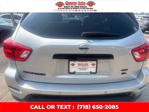 Used 2020 Nissan Pathfinder SL AWD/4WD image 30