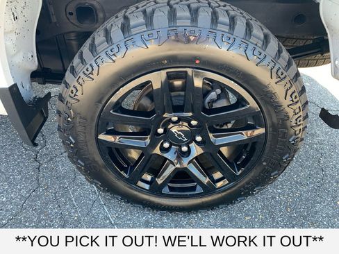 Used 2022 Chevrolet Silverado 1500 Custom w/ Rally Edition AWD/4WD image 10