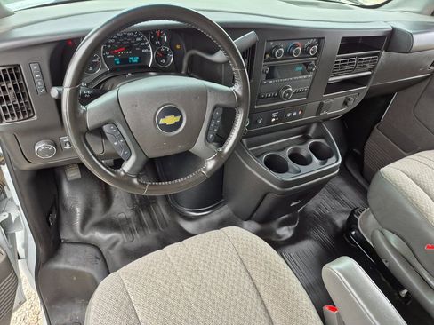 Used 2022 Chevrolet Express 2500 Extended w/ Driver Convenience Package image 2