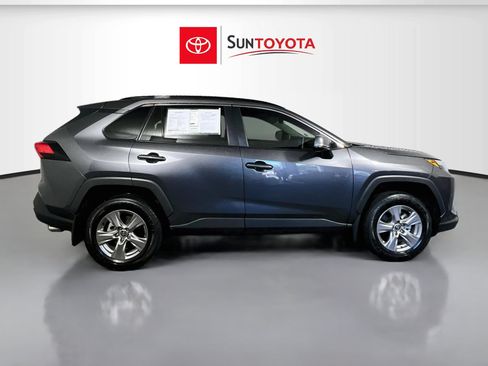 Used 2025 Toyota RAV4 XLE w/ Convenience Package FWD image 2