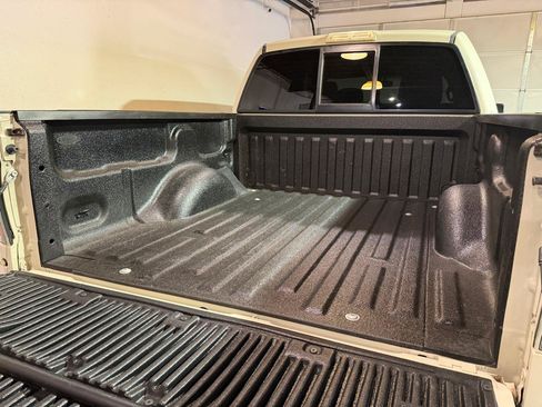Used 2014 Ford F150 Raptor w/ Equipment Group 801A Luxury AWD/4WD image 8