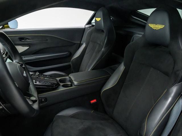 Used 2025 Aston Martin V8 Vantage Coupe RWD image 11