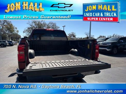 Used 2017 Chevrolet Silverado 1500 LT w/ All Star Edition image 13