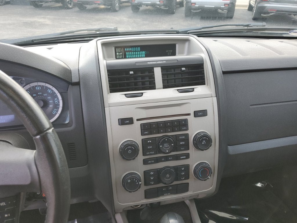Used 2012 Ford Escape XLT FWD image 31