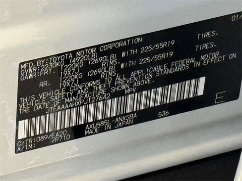 Used 2023 Toyota Venza image 35