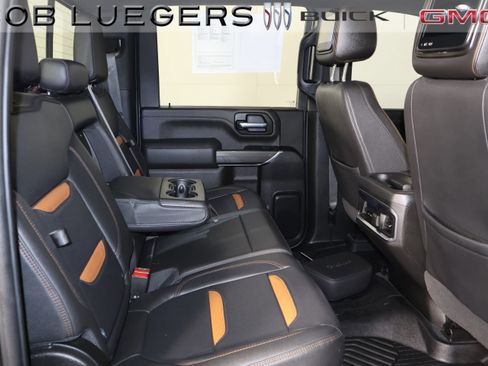 Used 2022 GMC Sierra 3500 AT4 w/ AT4 Preferred Package image 23