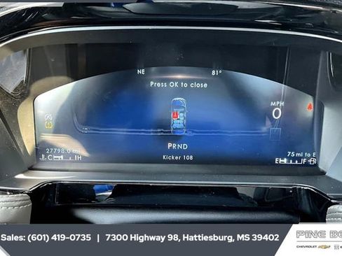 Used 2023 Lincoln Corsair Reserve w/ Equipment Group 202A image 14