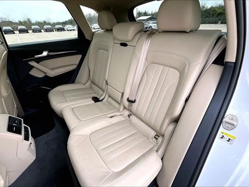 Used 2018 Audi Q5 Premium Plus image 21