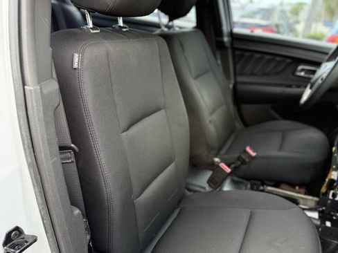 Used 2015 Ford Taurus Police Interceptor AWD image 20