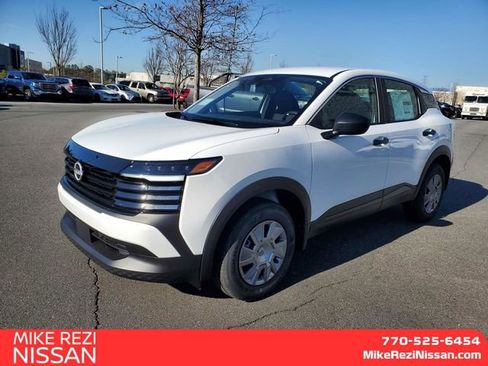 New 2026 Nissan Kicks S image 5