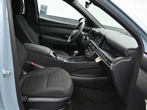 New 2026 Hyundai Santa Cruz SE FWD image 11
