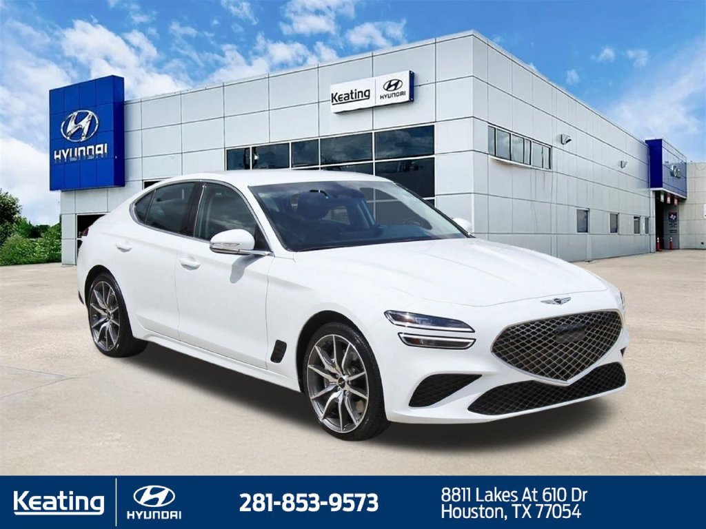 Used 2026 Genesis G70 2.5T RWD image 3