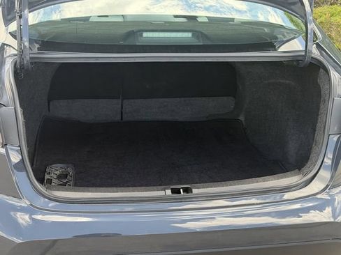 Used 2025 Toyota Corolla LE FWD image 22