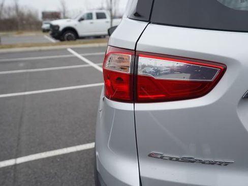 Used 2020 Ford EcoSport Titanium image 38