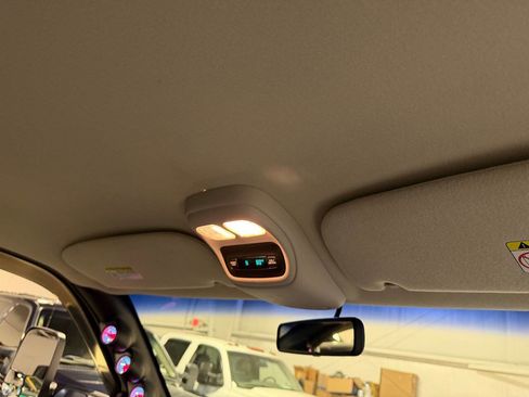 Used 1998 Dodge Ram 2500 Truck 4x4 Quad Cab image 30