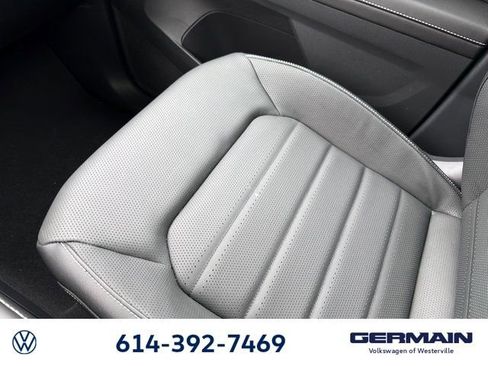 New 2026 Volkswagen Atlas Cross Sport SEL R-Line AWD/4WD image 30