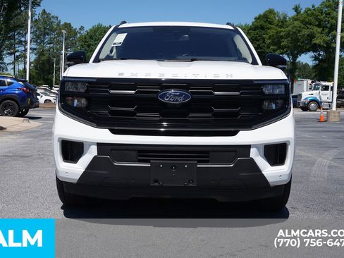 Used 2025 Ford Expedition Active AWD/4WD image 12