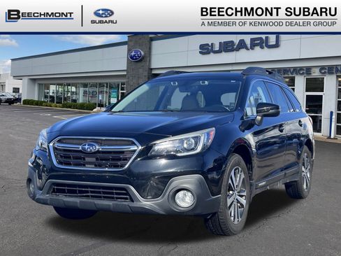 Used 2018 Subaru Outback 2.5i Limited image 3