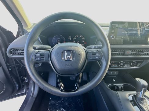 Certified 2026 Honda HR-V LX image 10