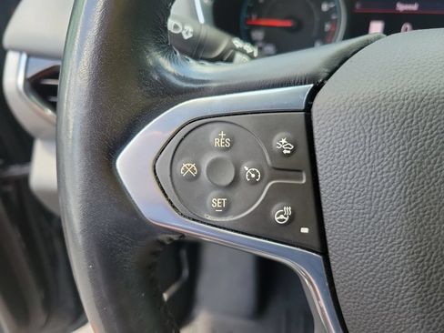 Used 2021 Chevrolet Traverse LT w/ LT Premium Package FWD image 25