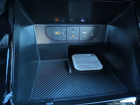 New 2026 Kia Sorento SX image 15