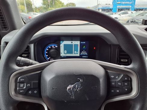 Used 2022 Ford Bronco 4-Door AWD/4WD image 19