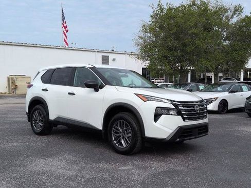 Certified 2026 Nissan Rogue S FWD image 2