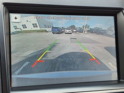 Used 2017 Ford Taurus Limited FWD image 13